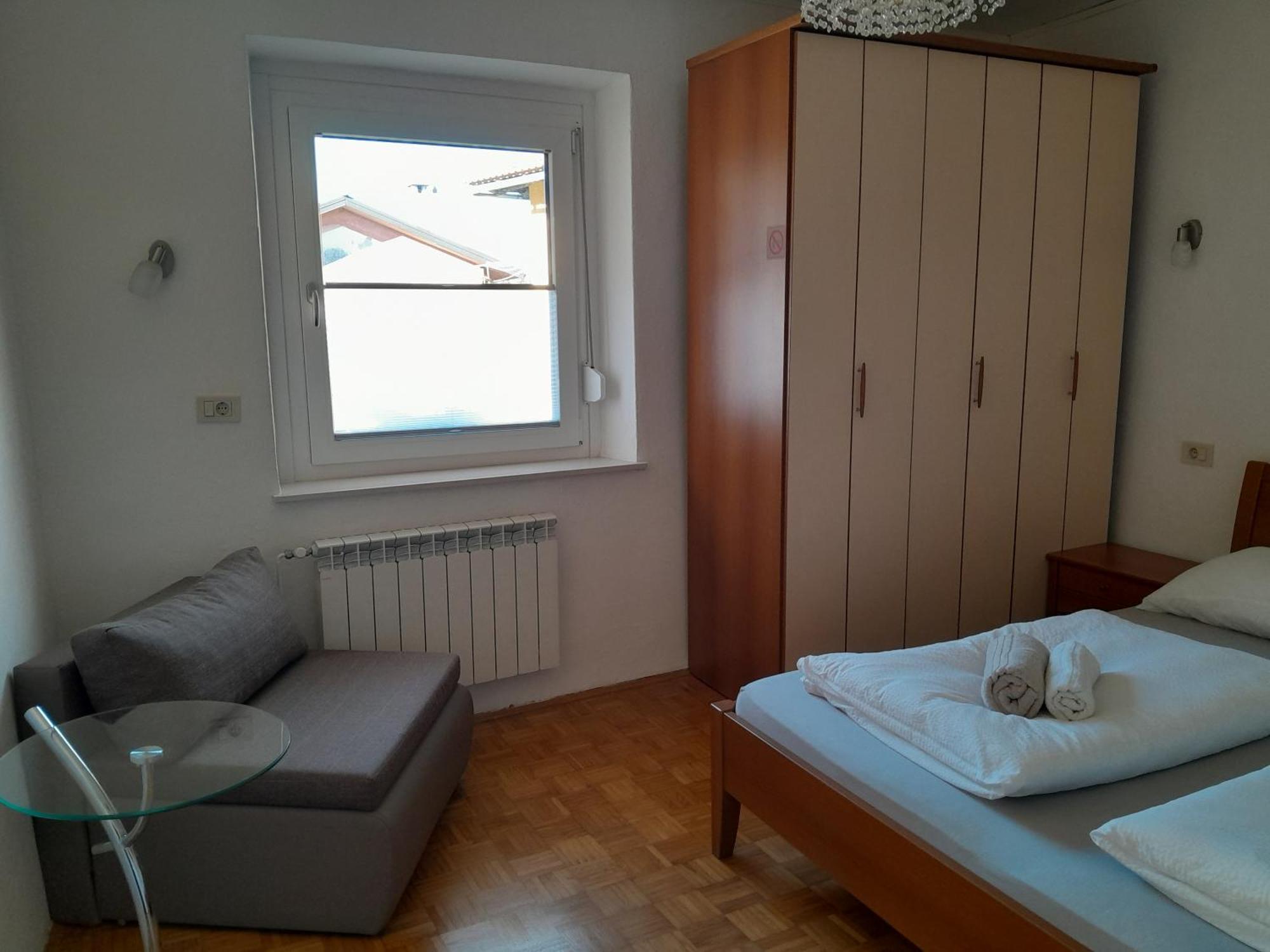 Chalet And Apartment Zonir With Sauna Кобарид Экстерьер фото