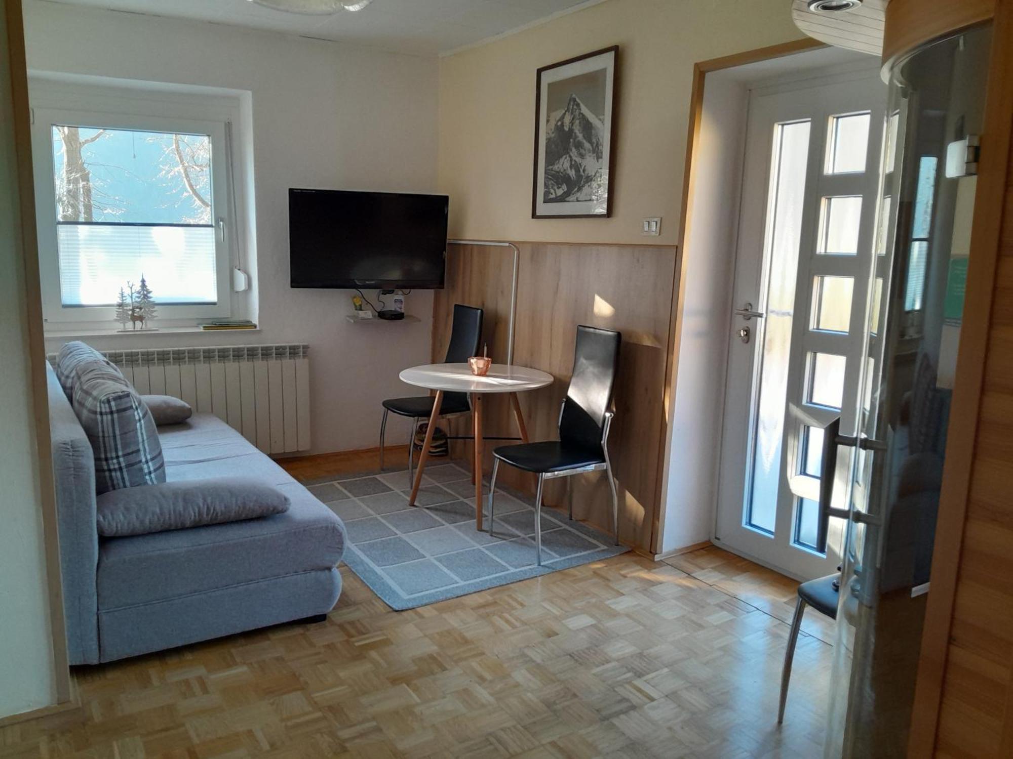 Chalet And Apartment Zonir With Sauna Кобарид Экстерьер фото